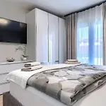 Marina By Interhome Poreč