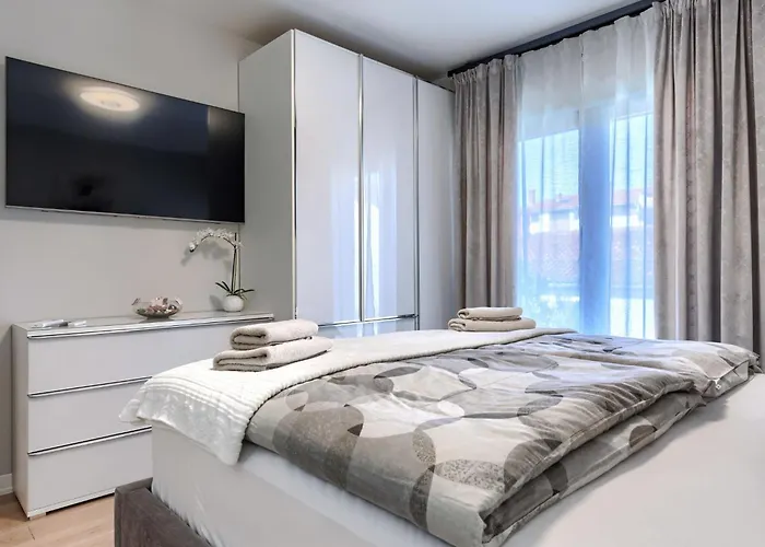 Marina By Interhome 포레치