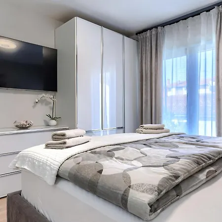 Marina By Interhome Poreč